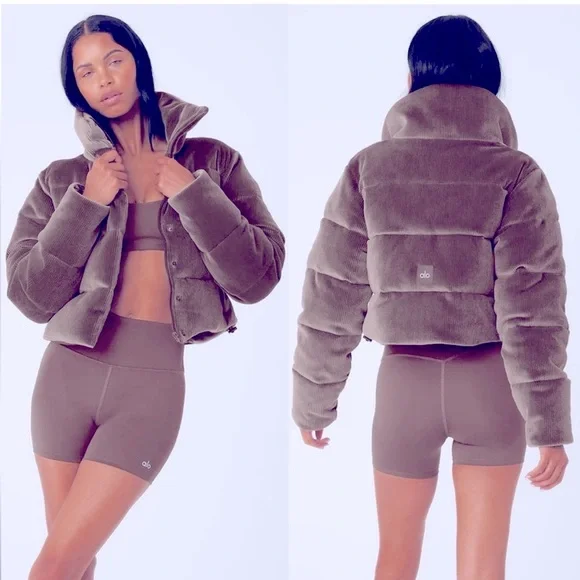 ALO Yoga Gold Rush Ribbed Velour Puffer Coat | Machiatto Brown - Picture 8 of 10